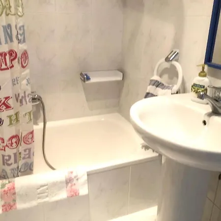 Apartment With 3 Bedrooms In Muros With Wonderful Sea View 50 M From The Beach Appartement